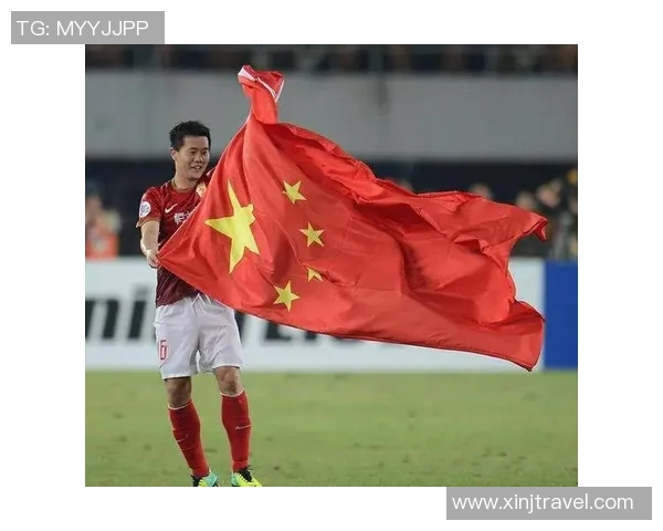 昔日锋线巨星变身胖墩足球球员体重暴增引关注健康问题备受质疑